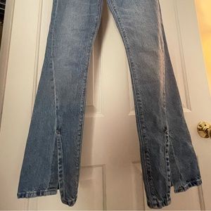 American Eagle 00 ‘90s Bootcut comfort stretch waistband. Regular high rise.